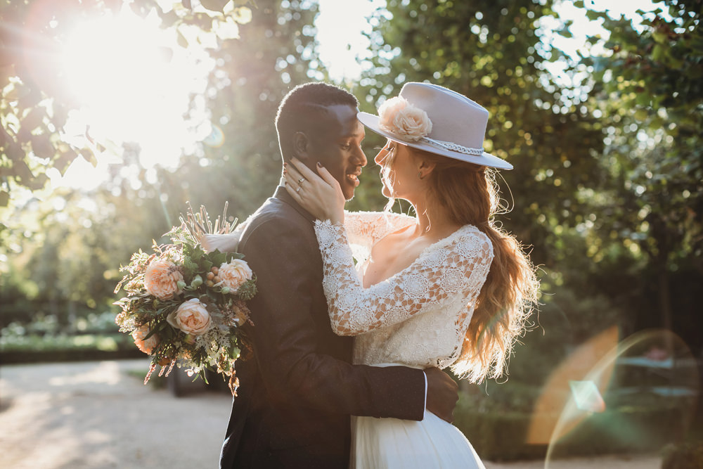 wedding couple in lush garden