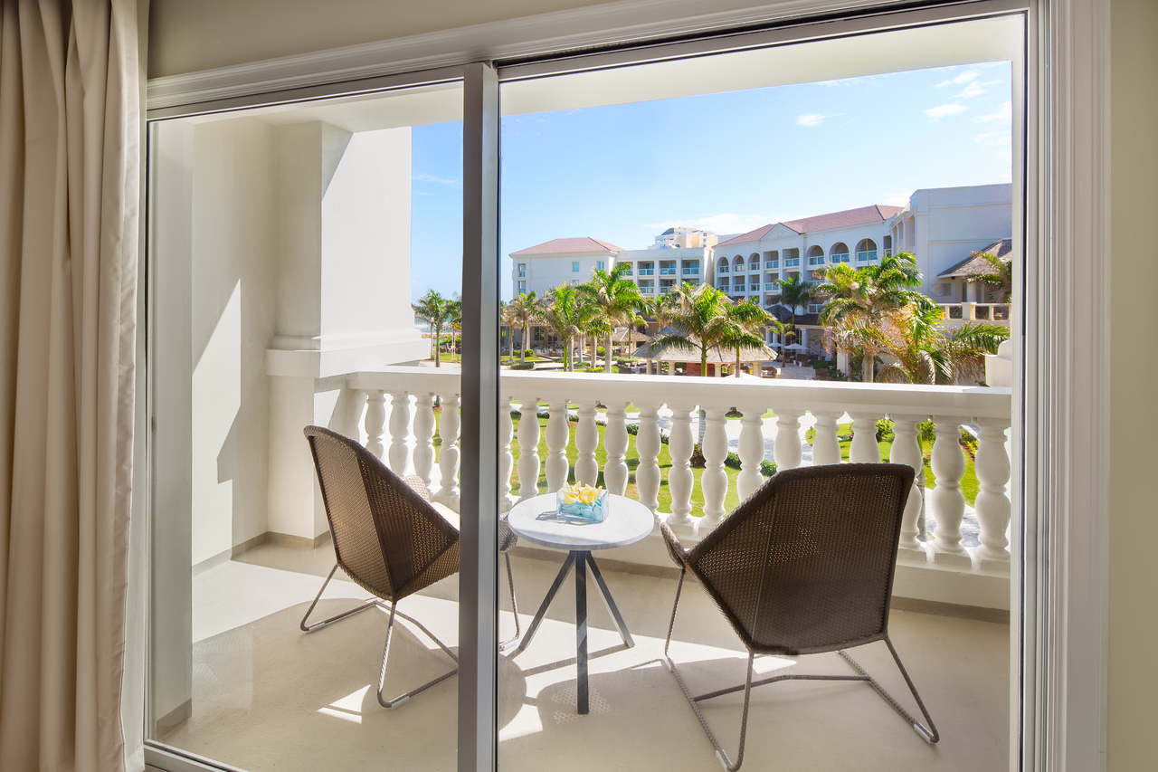 Hyatt Ziva Resort View King balcony
